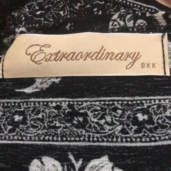 Extraordinary - Picture 6 of 6